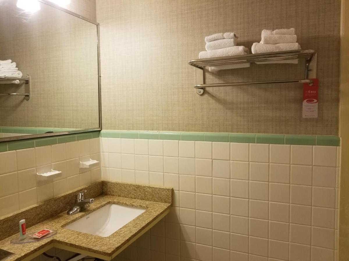 Falls Inn Newton Falls Εξωτερικό φωτογραφία