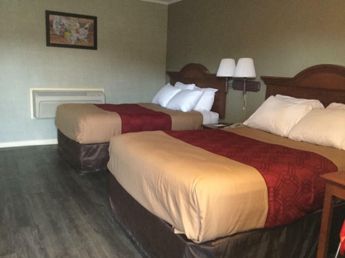 Falls Inn Newton Falls Εξωτερικό φωτογραφία