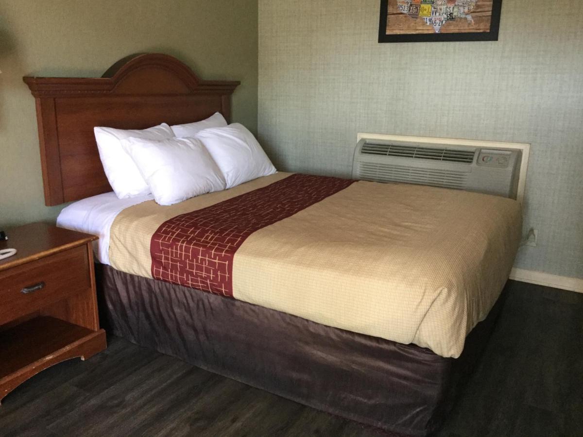 Falls Inn Newton Falls Εξωτερικό φωτογραφία